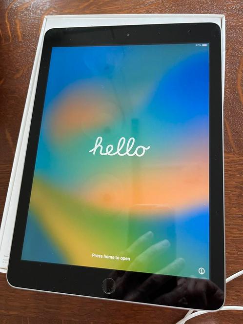 Apple iPad (5e generatie) wifi 128 GB