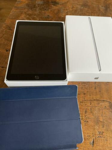 Apple IPad 6 128 gb (2018)