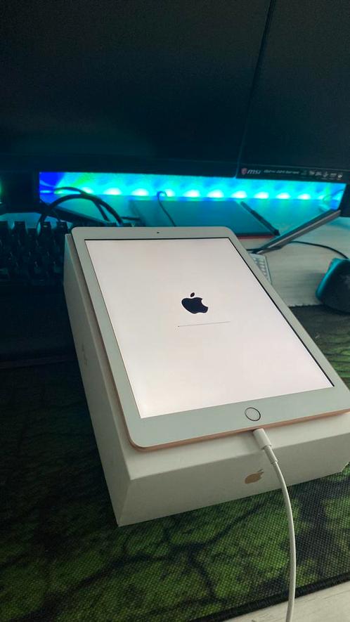 Apple iPad 6e generatie 128GB Gold . inc Orginele doos