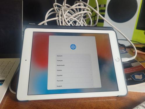 Apple ipad 6e generatie 32GB met Wifi