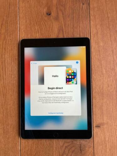 Apple iPad 6e generatie (9.7) 128 GB WIFI Zwart