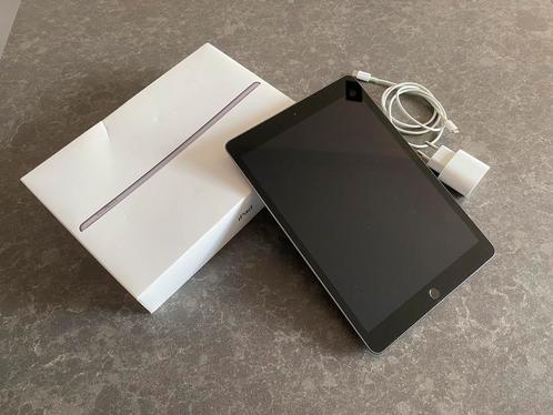 Apple iPad 8 (32GB) 10.2 inch Space Gray, nieuwe batterij