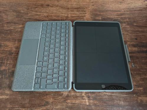 Apple iPad, 8e generatie inclusief toetsenbord met standaard