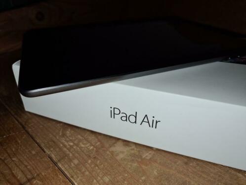 Apple iPad Air 16gb Spacegray  Zwart, LOOKS LIKE NEW 