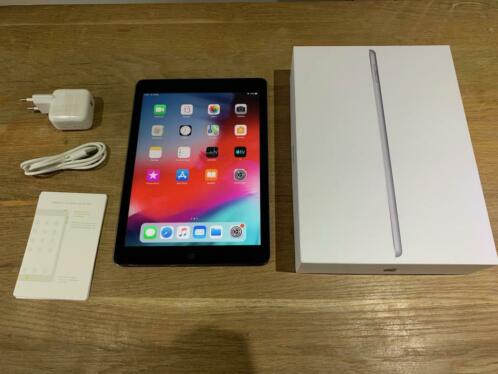 Apple iPad Air 16GB Wifi, Zwart  Space Grey. Nette Staat.