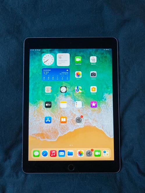 Apple iPad Air 2 - 64gb - IOS 15 - Zwart