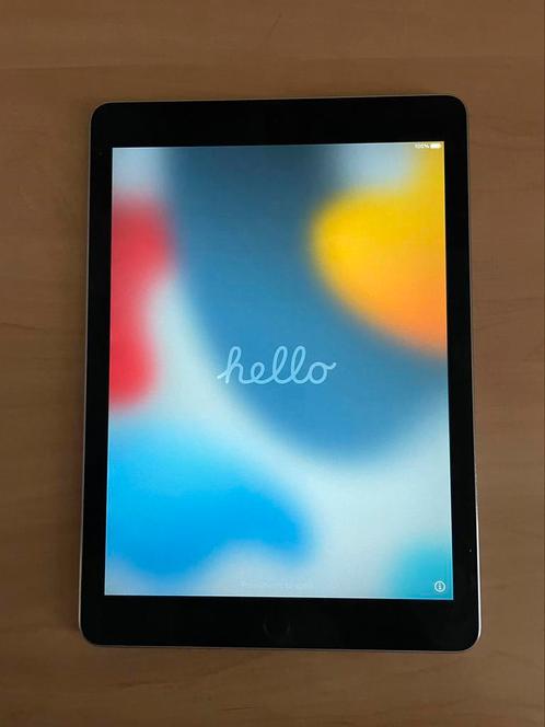 Apple iPad Air 2  wifi  64Gb  spacegrey  9,7