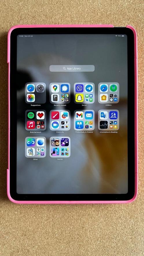 Apple iPad air 5G, 64, purple, AppleCare, pencil, 2 cases