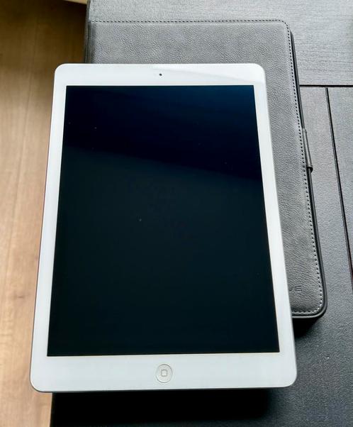 Apple IPad Air - A1474 32GB