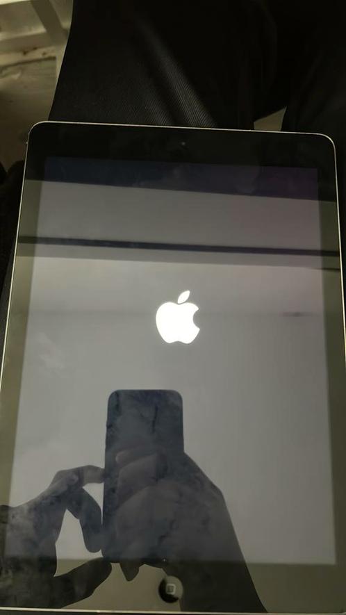 Apple iPad grijs