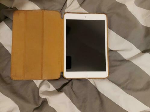 Apple ipad mini 16 gb met hoesje in originele doos