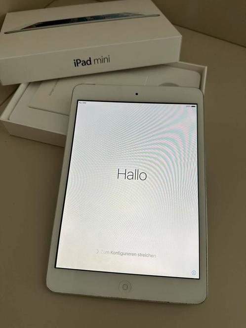 Apple iPad mini 16GB model A1455