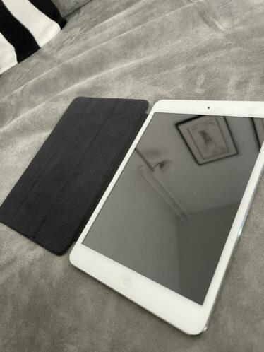 Apple iPad Mini 16gb Silver