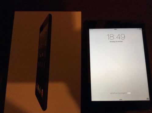 Apple iPad mini 16gb Wi-Fi black