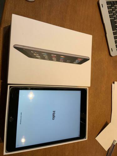 Apple iPad mini 2