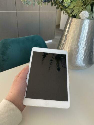 Apple iPad mini 2