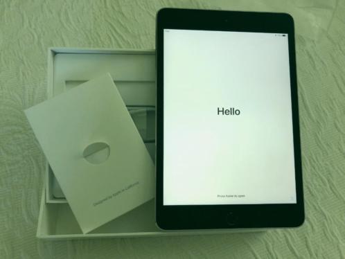 Apple iPad mini 4 128GB, Wi-Fi, 7.9in - Space Gray