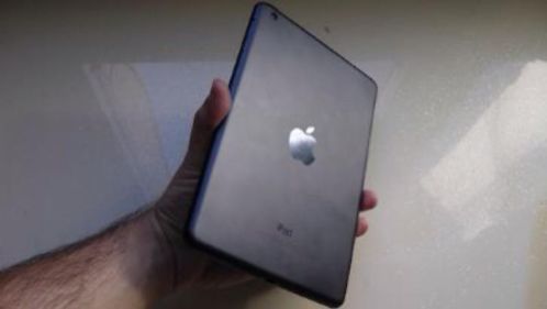 Apple iPad mini 4g 