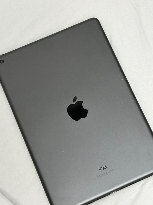 Apple iPad model A2602