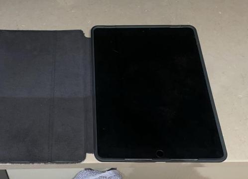 Apple iPad Pro 10,5quot 64GB, wifi  cellular, model 2017,
