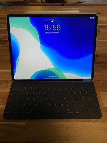 Apple iPad Pro 12.9 inch 3e Gen 64gB Zilver Keyboard Pencil
