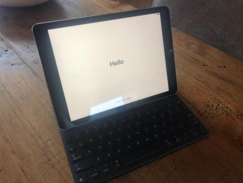 Apple iPad Pro met pencil en smart keyboard