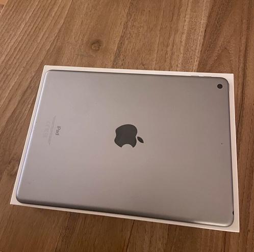 Apple Ipad, space gray (2018, 6th generation, 32GB)