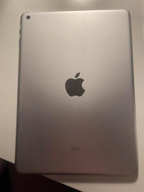 Apple iPad Wi-Fi 128GB (2017) zilver