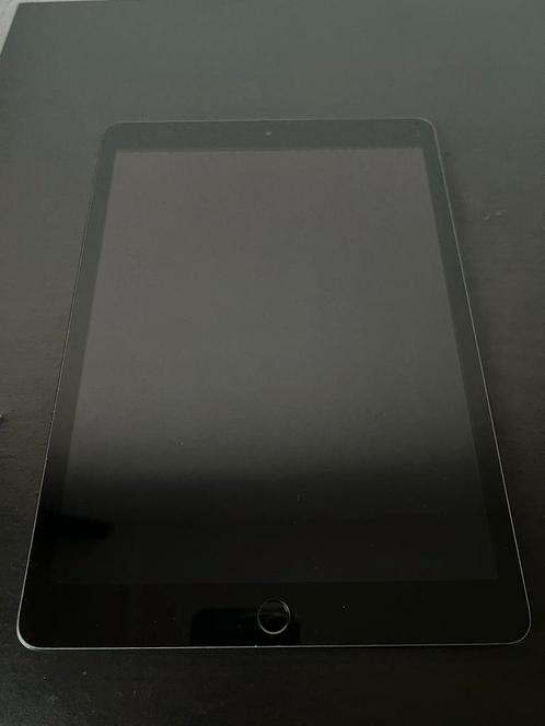 Apple iPad Wi-Fi 32 GB Space Gray 7e Generatie