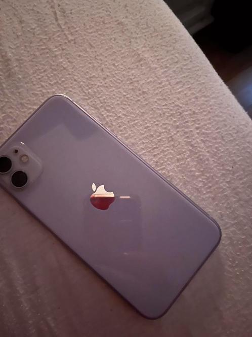 Apple iPhone 11 paars