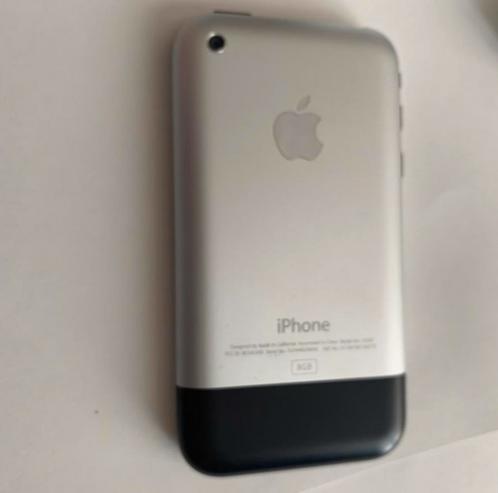 Apple iPhone 2 8gb mobiele telefoon in perfecte staat 
