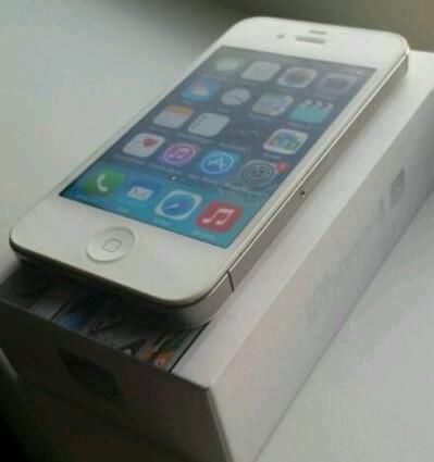 Apple iPhone 4S 16GB Wit met Doos en Oplader