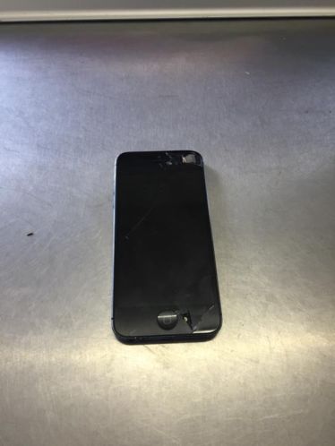 Apple iPhone 5 16gb zwart met schade