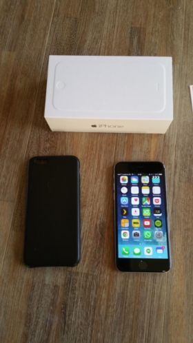 Apple iPhone 6 16 gb zwart met lethercase en garantie