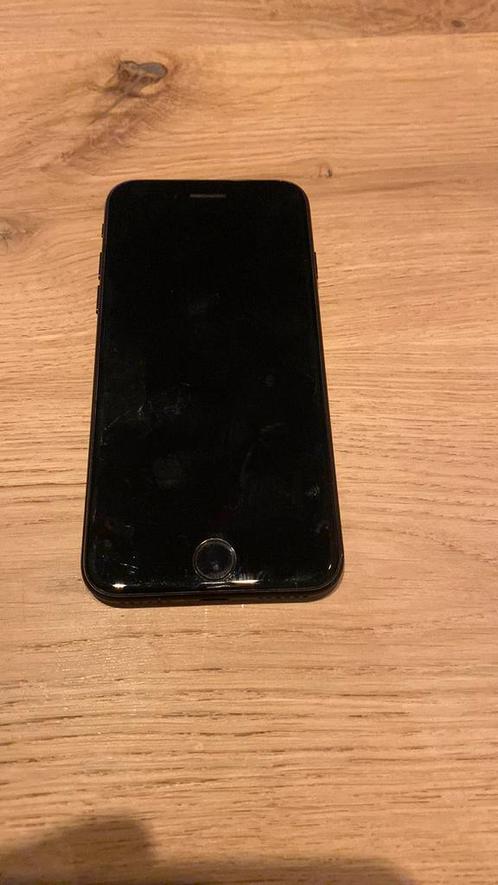 Apple Iphone 7 32GB Black inclusief hoesje