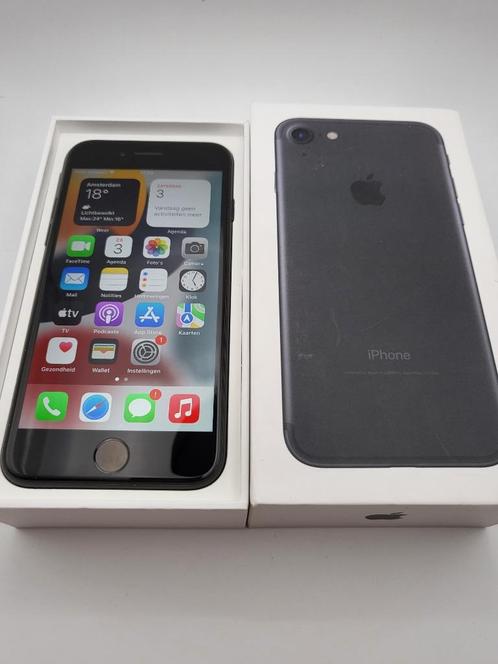 Apple iPhone 7  Black  32GB  80  Hoesje Nieuwstaat