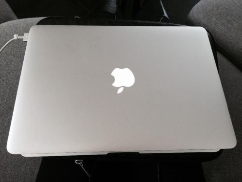 Apple Mac Book Air 13 inch te koop - ZO GOED ALS NIEUW