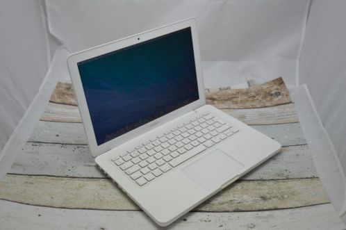 Apple MacBook 13034 wit unibody 2,26 Ghz