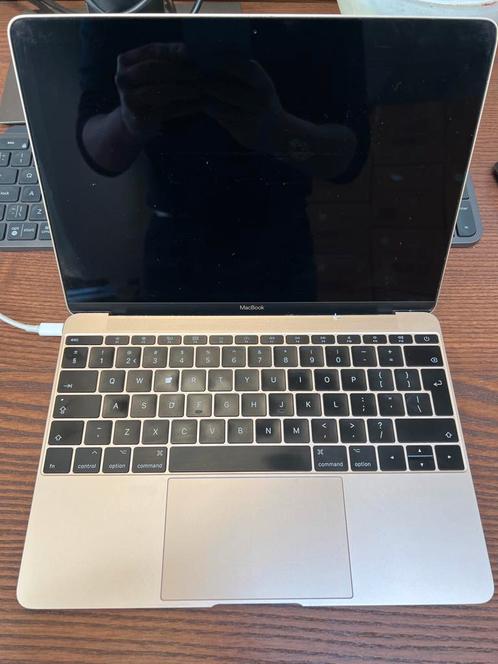 Apple Macbook