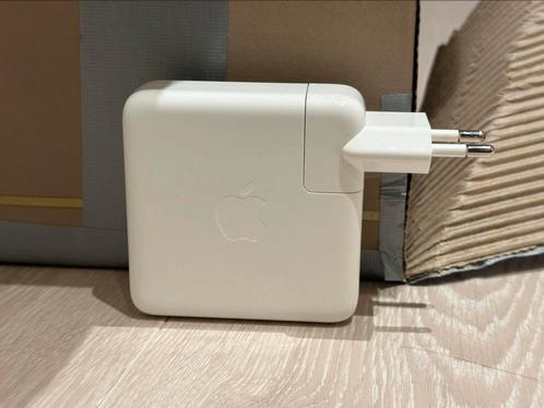 Apple macbook 61W USB C oplader adapter
