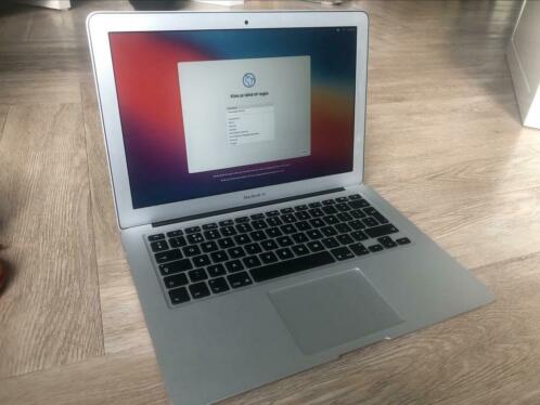 Apple MacBook Air 13 inch early 2014