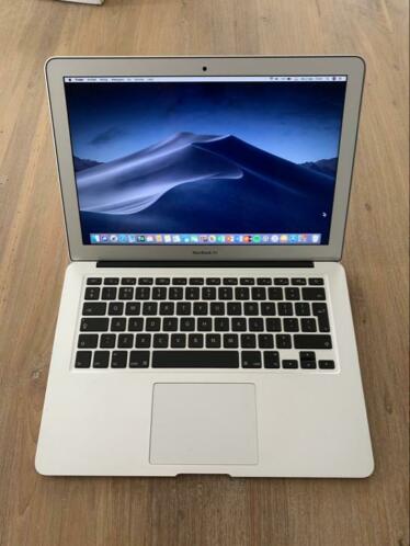 Apple MacBook Air 13 Inch Mid 2012 128 GB Labtop