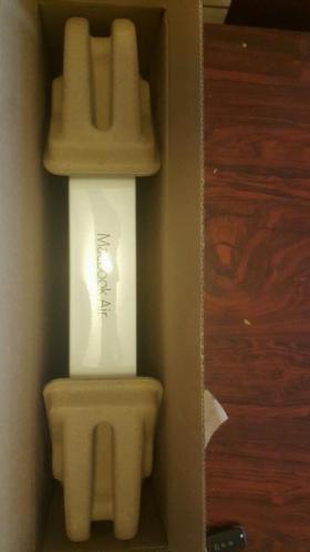 Apple MacBook air 13inch NIEUW 2015 incl bongarantie 