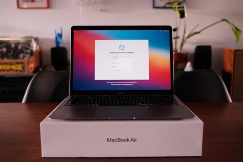 Apple MacBook Air 13quot Retina (2020) - Core i3 1.1 GHz