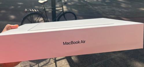 Apple MacBook Air 15 M2 (color midnight)