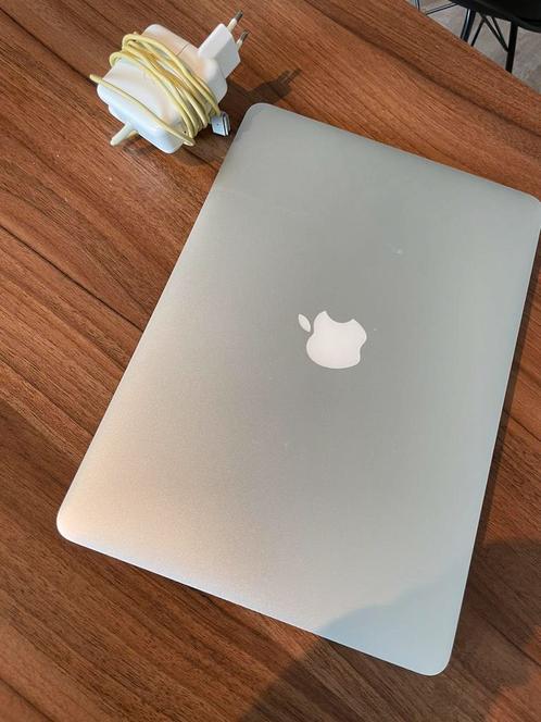 Apple Macbook Air (2015) 128GB 13