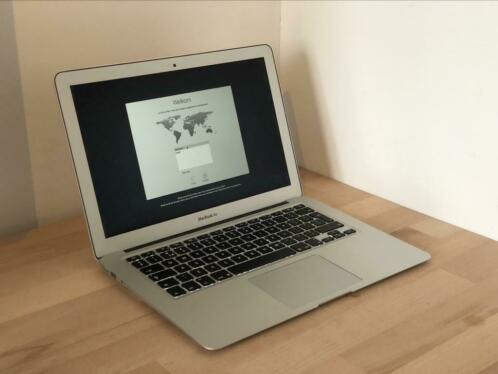 Apple Macbook Air (2015 versie) uit 2017