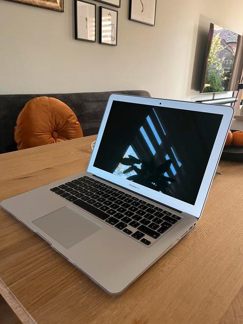 Apple MacBook Air 2017 13 inch