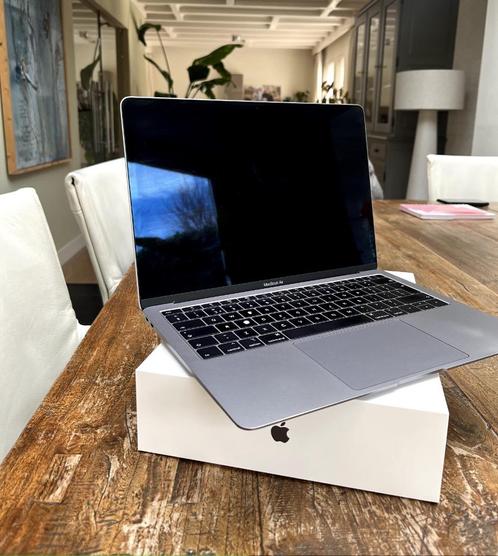 Apple MacBook Air 2019 (Start niet meer op)