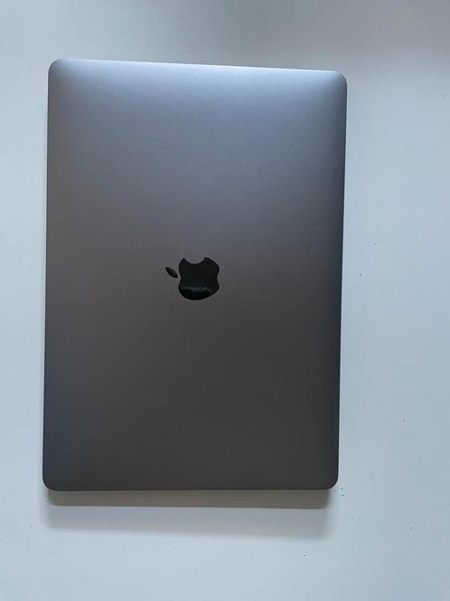 Apple Macbook air 2020 13-inch